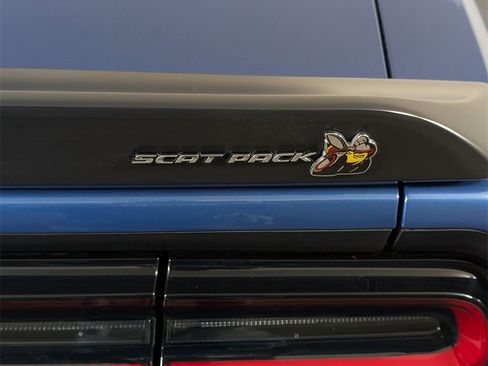 Used 2021 Dodge Challenger R/T Scat Pack image 8