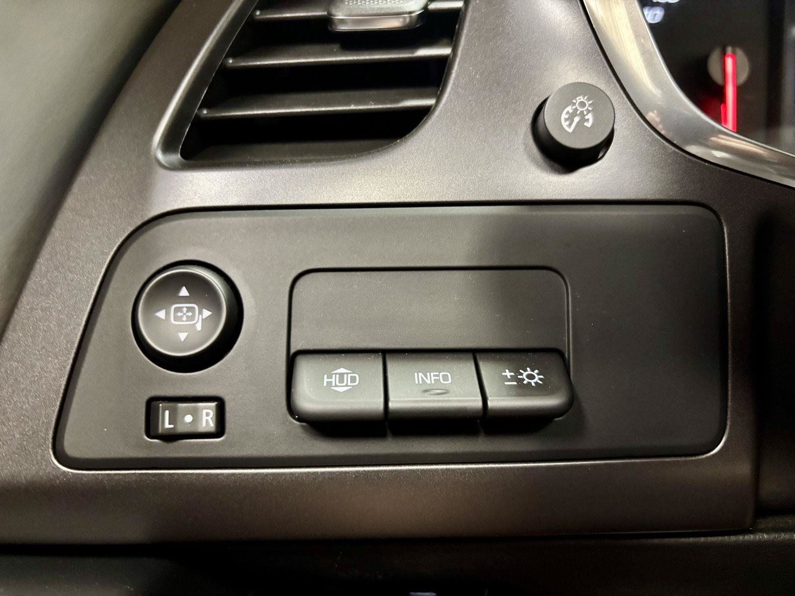 Used 2019 Chevrolet Corvette Z06 RWD image 28