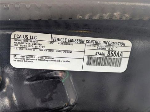 Used 2017 Jeep Grand Cherokee Limited w/ Luxury Group II image 25