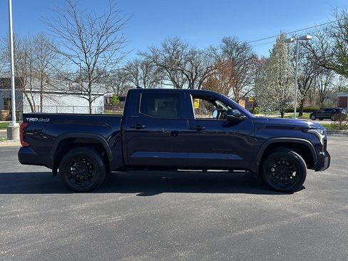Used 2025 Toyota Tundra Limited w/ TRD Off-Road Package AWD/4WD image 11
