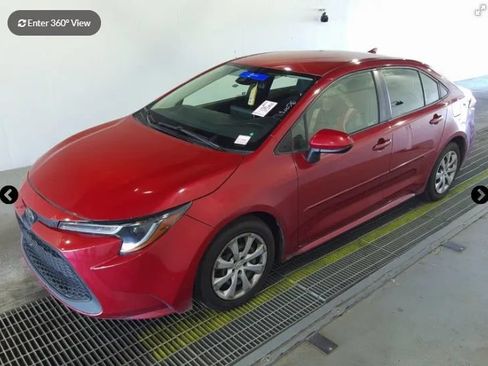 Used 2021 Toyota Corolla LE FWD image 1