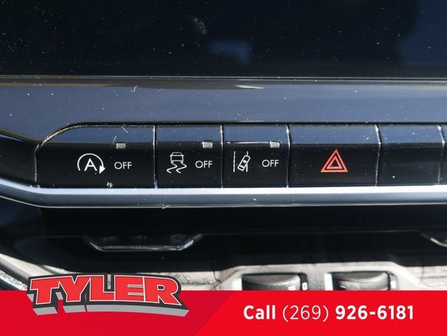 Used 2024 Jeep Compass Latitude AWD/4WD image 31