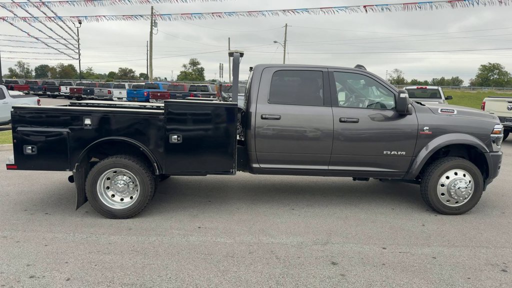 Used 2025 RAM 4500 4x4 Crew Cab DRW w/ Laramie Trim Package image 8