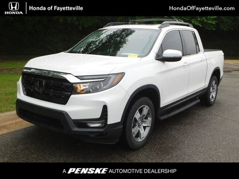 Certified 2025 Honda Ridgeline RTL image 1