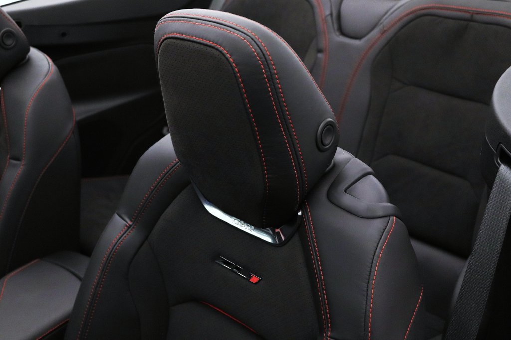 Certified 2024 Chevrolet Camaro ZL1 RWD image 26