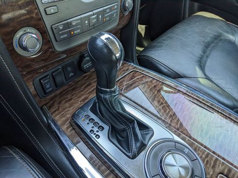 Used 2020 Nissan Armada SL w/ Premium Package image 35