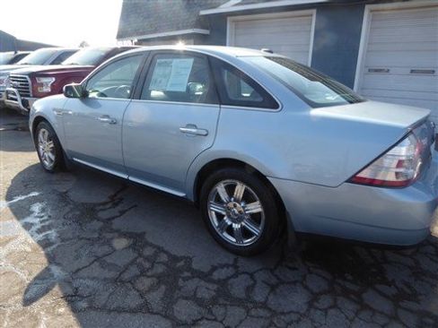 Used 2009 Ford Taurus Limited image 8