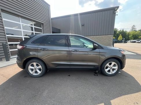 Used 2016 Ford Edge SE AWD/4WD image 4