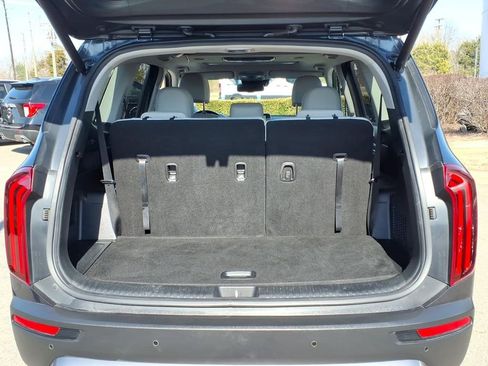 Used 2022 Kia Telluride EX image 27