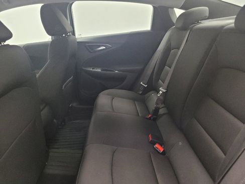 Used 2025 Chevrolet Malibu LS FWD image 18