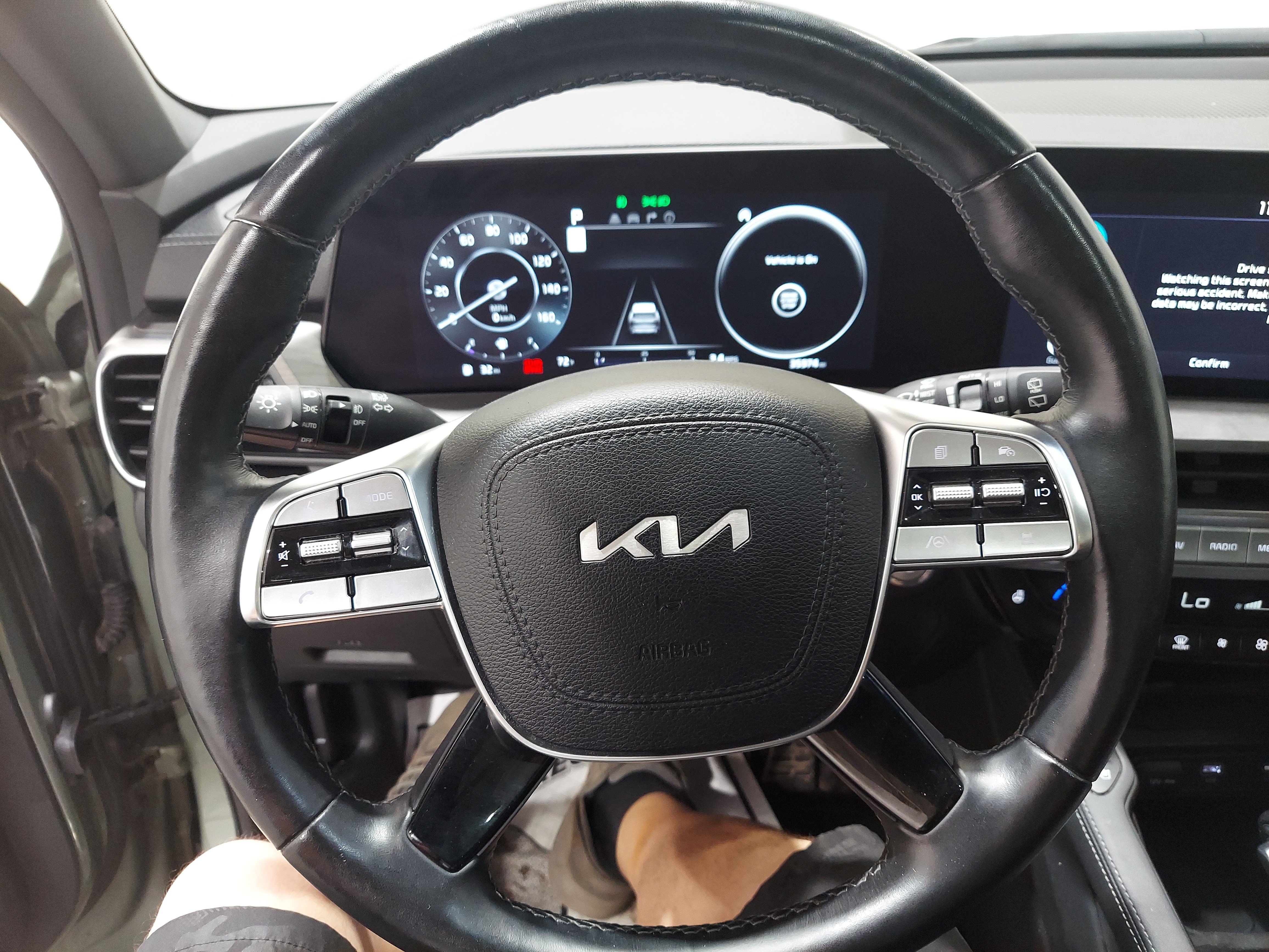 Used 2023 Kia Telluride SX X-Line AWD/4WD image 7
