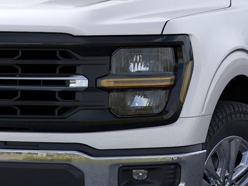 New 2026 Ford F150 XLT w/ XLT Chrome Appearance Package RWD image 18