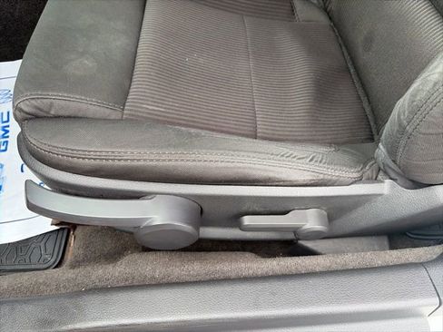 Used 2013 Ford Mustang Convertible image 13