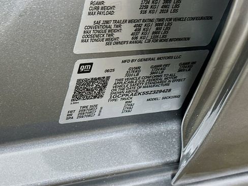 New 2025 Chevrolet Silverado 1500 W/T image 30