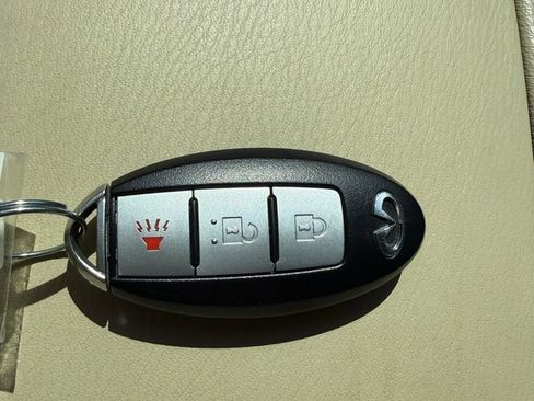 Used 2017 INFINITI QX50 AWD w/ Premium Plus Package image 20