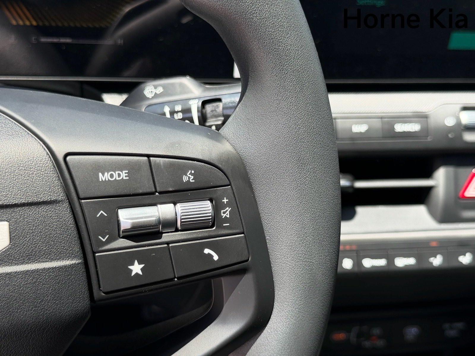 New 2026 Kia K4 FWD image 13