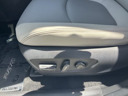 Used 2025 Toyota RAV4 Limited w/ Advanced Technology Package FWD image 30