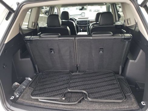Used 2019 Volkswagen Atlas SE image 25