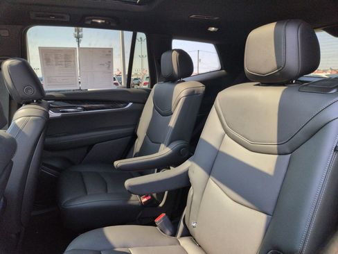 Certified 2024 Cadillac XT6 Premium Luxury w/ Technology Package image 25