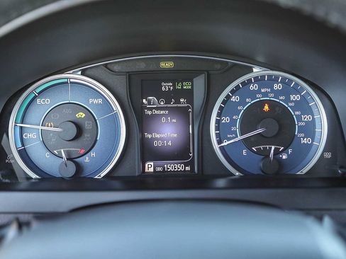 Used 2017 Toyota Camry XLE image 22