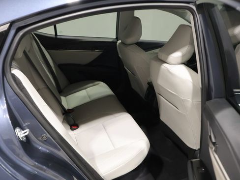 Used 2026 Toyota Camry XLE w/ Premium Plus Package FWD image 21