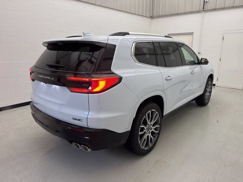 New 2026 GMC Acadia Denali Ultimate w/ LPO, All-Weather Package AWD/4WD image 10