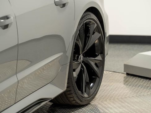 Used 2021 Audi RS 7 Sportback w/ Black Optic Package image 38