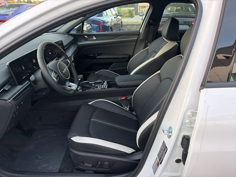 New 2026 Kia K5 GT-Line w/ GT-Line Premium Package image 9