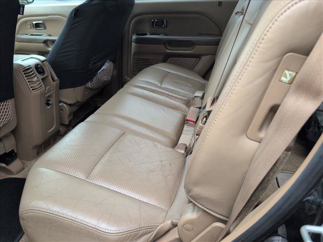Used 2004 Honda Pilot EX image 4