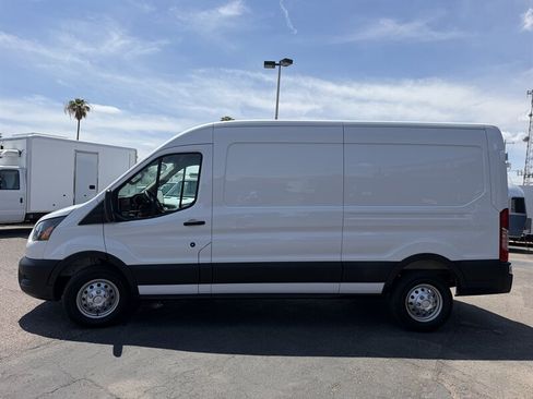 Used 2025 Ford Transit 250 148 Medium Roof Extended AWD image 6