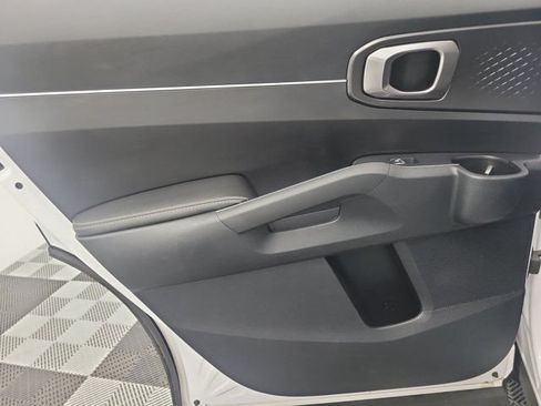 Certified 2023 Kia Sorento S FWD image 14