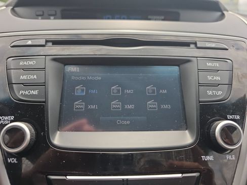 Used 2016 Hyundai Elantra Value Edition FWD image 32