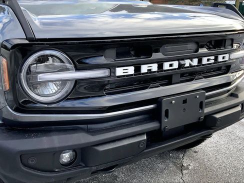 Used 2022 Ford Bronco Outer Banks image 27