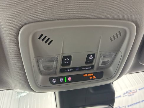 Used 2023 Chevrolet Malibu LT FWD image 28