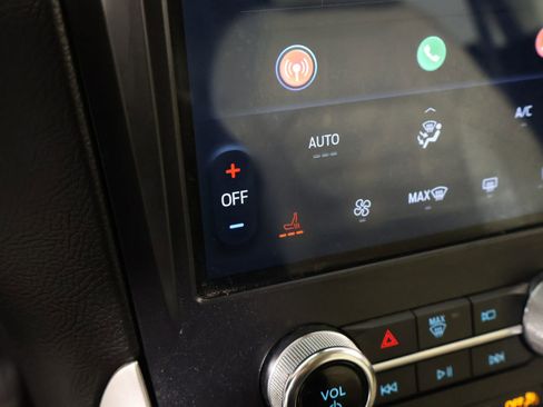 Used 2024 Ford Edge SEL AWD/4WD image 7