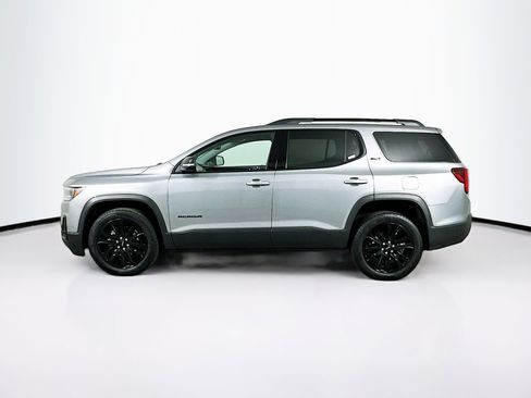 Used 2023 GMC Acadia SLT w/ Elevation Edition image 4
