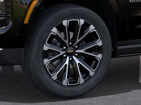 New 2026 Chevrolet Suburban High Country AWD/4WD image 9