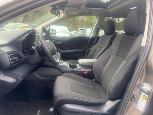 Used 2023 Subaru Outback Premium AWD/4WD image 21