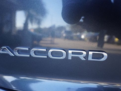 Used 2024 Honda Accord EX image 31