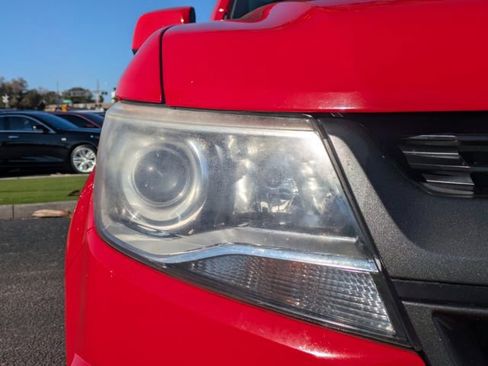 Used 2018 Chevrolet Colorado Z71 image 10