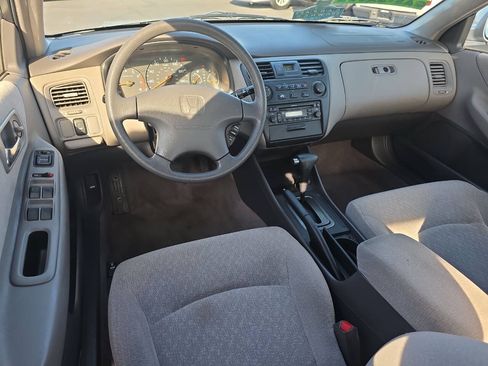 Used 2001 Honda Accord LX image 12