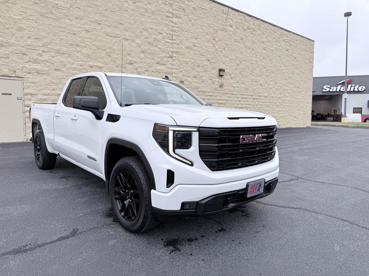 Used 2023 GMC Sierra 1500 Elevation AWD/4WD image 7