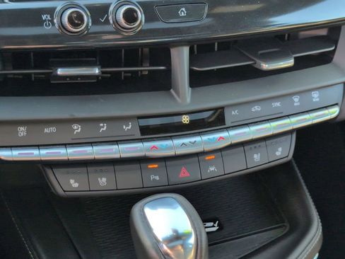 Used 2025 Cadillac CT4 Premium Luxury image 13