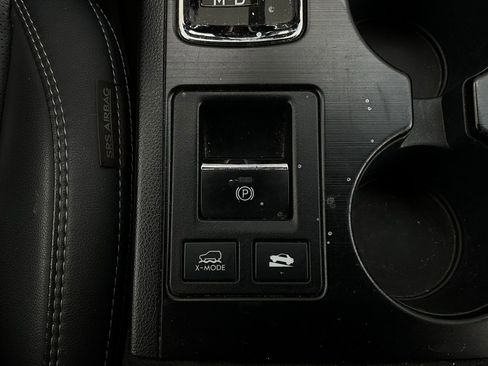 Used 2019 Subaru Outback 3.6R Limited AWD/4WD image 27