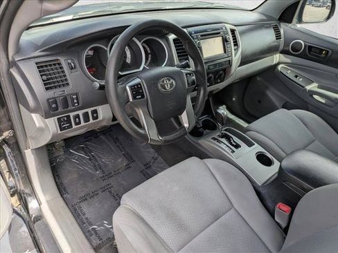 Used 2012 Toyota Tacoma 4x4 Double Cab image 9