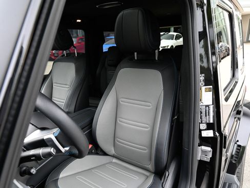 Used 2025 Mercedes-Benz G 580 w/ EQ Technology image 19