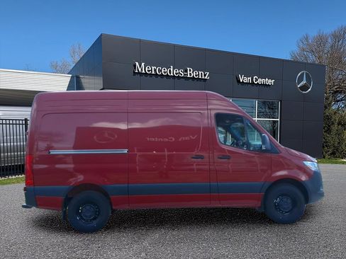 New 2025 Mercedes-Benz Sprinter 2500 image 2