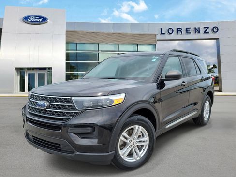 Used 2023 Ford Explorer XLT RWD image 1