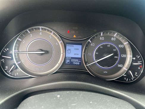 Used 2019 INFINITI QX80 Luxe RWD image 5
