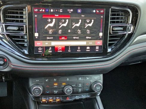 Used 2023 Dodge Durango GT image 26